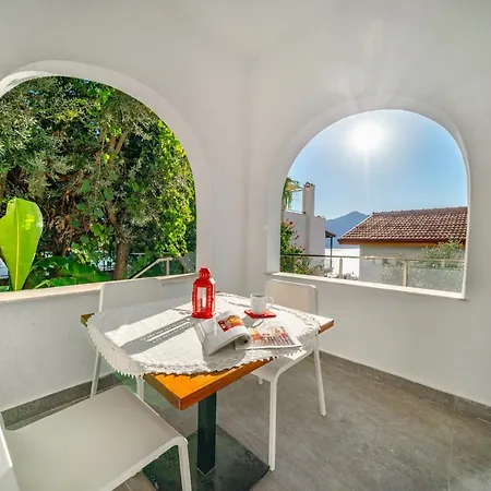 Apartment Kaya Kalamar *