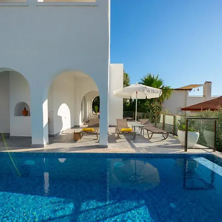 Kaya Kalamar Apartment *