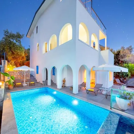 Kaya Kalamar Apartment