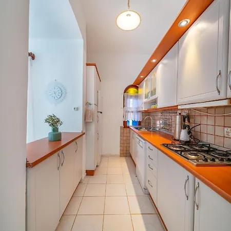 Kaya Kalamar Apartment *